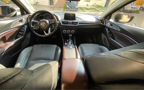 Imagen 2 de 9 de Mazda 3 2018 2.5 S Grand Touring Hatchback At
