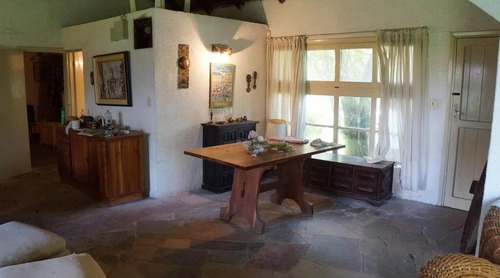 Vendo Casa En Barrio Residencial El Cortijo