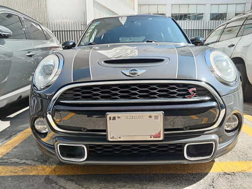 MINI Cooper S 2.0 Hot Chili 5 Puertas At