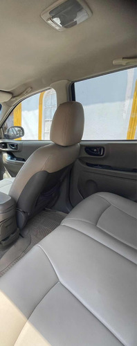 Imagen 6 de 14 de Hyundai Santa Fe 2.7l Automático