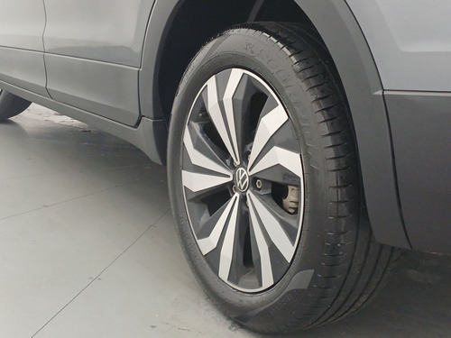 Volkswagen T-Cross 1.0 200 TSI TOTAL FLEX AUTOMÁTICO