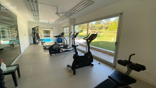 Imagen 13 de 20 de Apartamento En Venta Y Alquiler En Playa Brava - Punta Del Este Brava