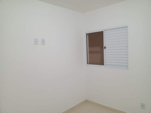 Casa Com Um Dormitório
