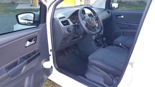 Volkswagen Fox 1.6 Trendline Total Flex 5p 2017