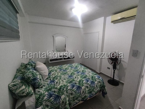 Apartamento En Venta Tucacas Falcon, Ubicado En Conjunto Frente Al Mar. Excelente Distribucion, Con Planta Electrica 100%. Agua De Pozo. Agende Su Visita. Dapo