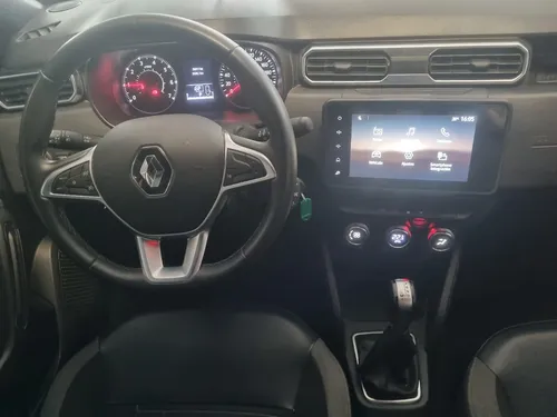Renault Duster 1.3 Intense Cvt