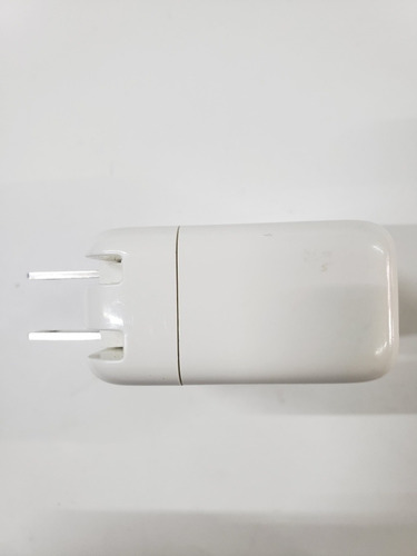 Cargador Adaptador De Corriente Usb-c De 29w A1540 Apple (Usado)