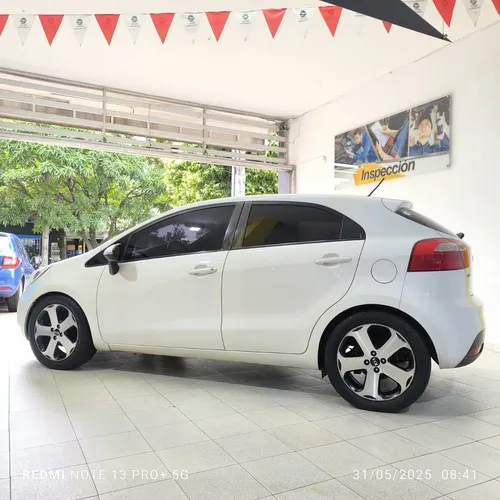 Kia Rio Spice Ub Ex 1.400 4x2 Aut Hb 2014