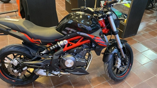 Imagen 2 de 8 de Benelli Tnt 302 S