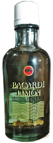 Botellita Miniatura Ron Bacardi Limón Puerto Rico Cerrada