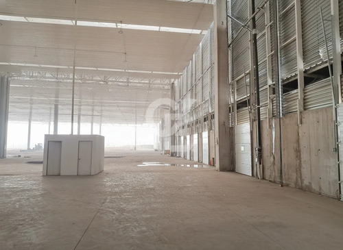 Bodega De 1.276 M² Centro Logístico - Pudahuel