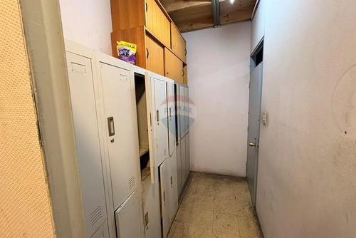 Bodega Con Estacionamiento Y Oficina