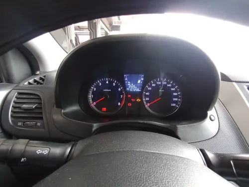 Hyundai Accent 1.6l 4 p