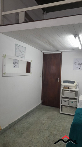 Calle 4 Nº 6827- Venta En Block + Con Fondo De Comercio Ferreteria En Actividad