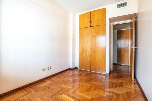 Venta Departamento 4 Ambientes C/dep Piso Cochera Doble Caballito