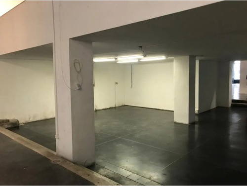 Venta Local En El Centro Frente Al Sodre