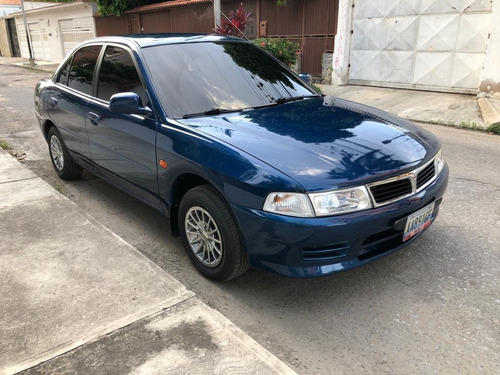 Imagen 3 de 15 de Mitsubishi Signo