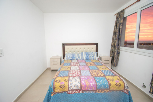 Imagen 23 de 24 de Departamento De Un Dormitorio Con Balcón Al Frente