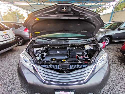 Imagen 15 de 15 de Toyota Sienna 2014 3.5 Xle Piel Mt