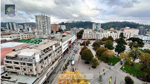 Departamento En Venta De 5 Dorm. En Centro De Concepción