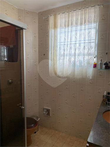 Imagem 11 de 16 de Apartamento Térreo 2 Dormitórios Garagem Santos - Reo549961