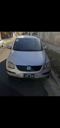 Volkswagen Suran 1.6 Highline