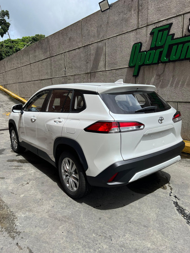 Toyota Corolla Cross 2025 0km Nueva