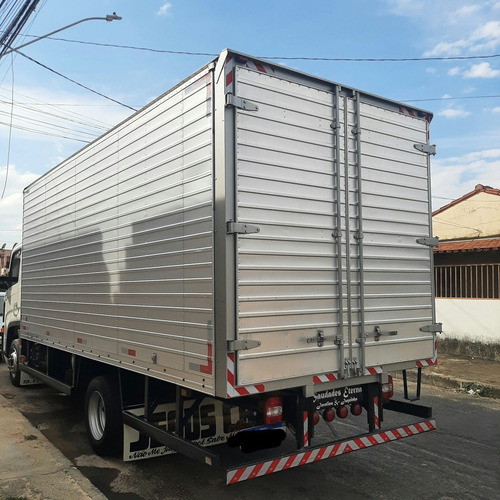 Imagem 5 de 15 de Caminhão 3/4 Volkswagen 9170 Prime Com Baú De 5,5 Metros
