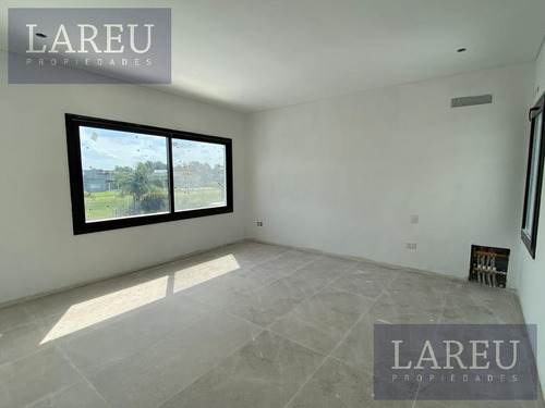 Imagen 9 de 15 de Casa - Altos De Campo Grande