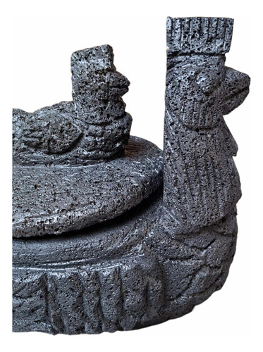 Molcajete Piedra Volcánica. No. 16 Grande Gallina Artesanal