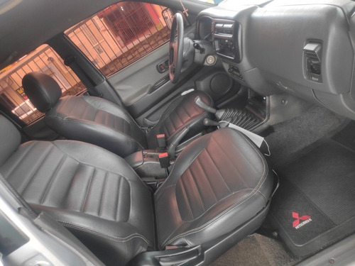 Imagem 5 de 10 de Mitsubishi L200 2009 2.5 Outdoor Gls Cab. Dupla 4x4 4p