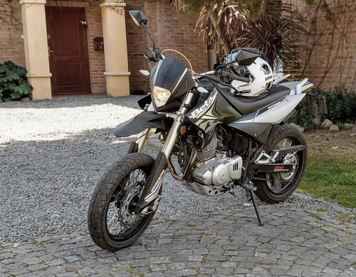Beta Motard 250 Excelente Moto Y Estado
