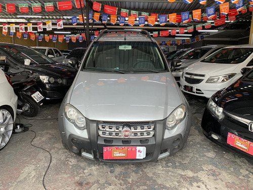 Fiat Strada 2011 1.8 16v Adventure Cab. Dupla Flex 2p