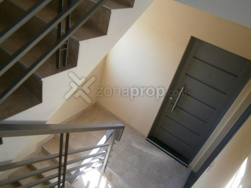 Imagen 5 de 8 de Departamento En Venta En Ramos Mejia