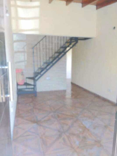 Imagen 9 de 30 de Casa Más 2 Departamentos Al Frente Con Cochera Escritura Cerca Acceso Oeste Permuta