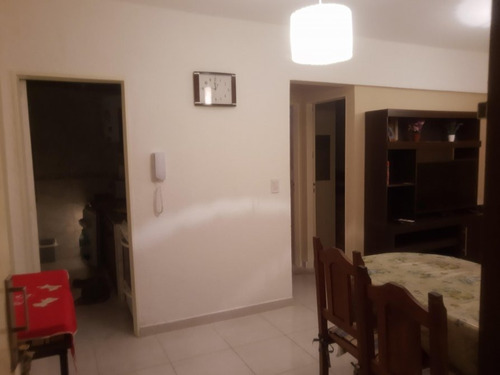 Imagen 7 de 12 de Departamento Con Cochera Una Cuadra Del Mar
