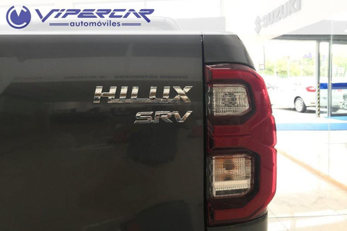 Imagen 9 de 14 de Toyota Hilux Srv 4x4 Nafta 2.7 2023 0km