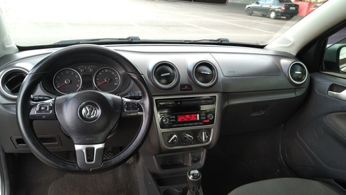 Imagem 1 de 8 de Volkswagen Voyage 1.6 City Flex