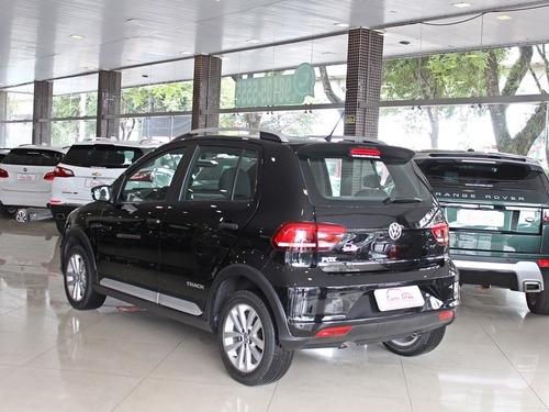 Imagem 2 de 5 de Volkswagen Fox 1.0 Track Flex 4p Mec