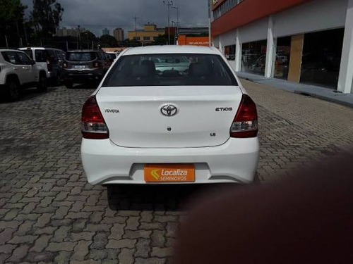 Imagem 2 de 9 de Toyota Etios 1.5 X Plus Sedan 16v Flex 4p Automático