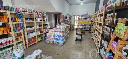 Cocheras En Venta - Oportunidad De Inversión Con Renta Vigente