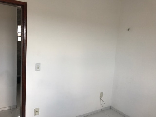 Imagem 8 de 9 de Apartamento Para Alugar Na Cidade De Fortaleza-ce - L9857