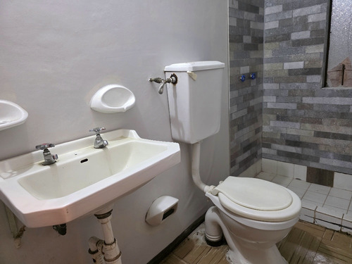 Vende Casa En Los Ángeles Condominio Villa Alemania.