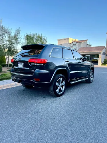 Jeep Grand Cherokee Overland