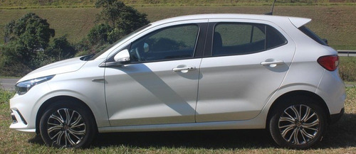 Imagen 11 de 16 de Argo 1.8 Hgt Precision 0km Tomo Usados Up Clio Fox Suran Z-