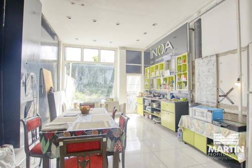 Local De 170 M2 Cubiertos, 2 Baños, 2 Subsuelos Y Jardín, A Metros De Alvear.