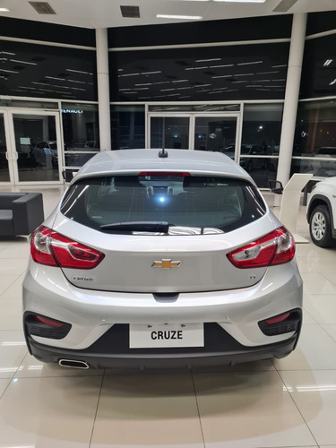 Imagen 4 de 25 de Chevrolet Cruze 5p Lt Automatico 1.4 Turbo Mb