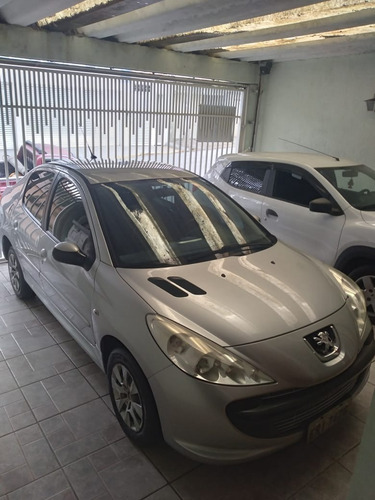 Peugeot 207 Passion 1.4 Xr Flex 2011