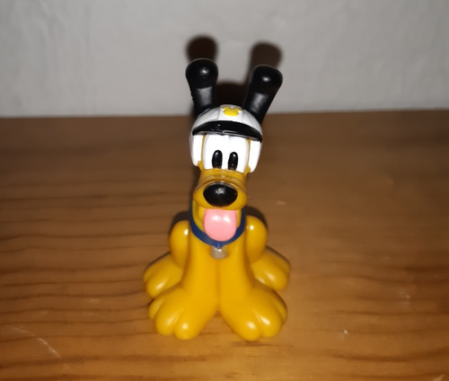 Figura Perro Pluto Con Casco Disney Mickey Mouse (Usado)