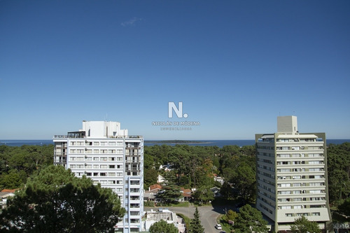 Departamento A Estrenar Con Agradable Vista.- Ref: 4484
